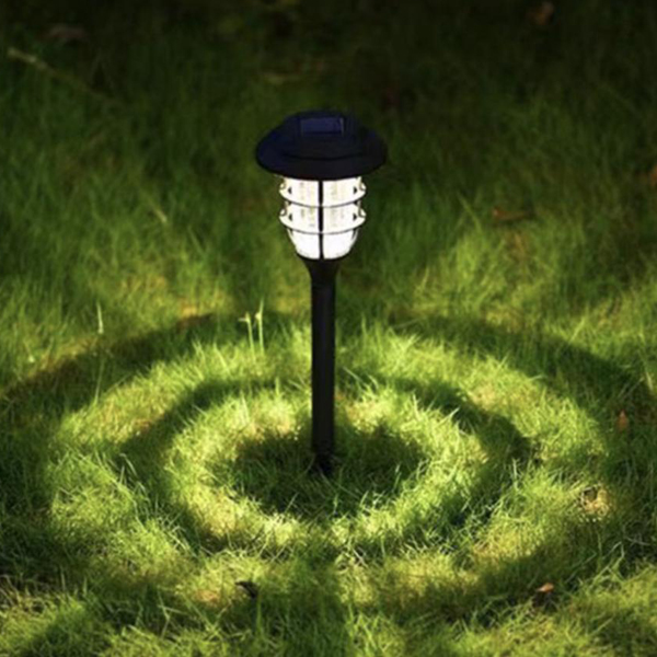 What-are-the-pros-and-cons-of-solar-outdoor-lawn-lights-and-LED-outdoor-lawn-lights